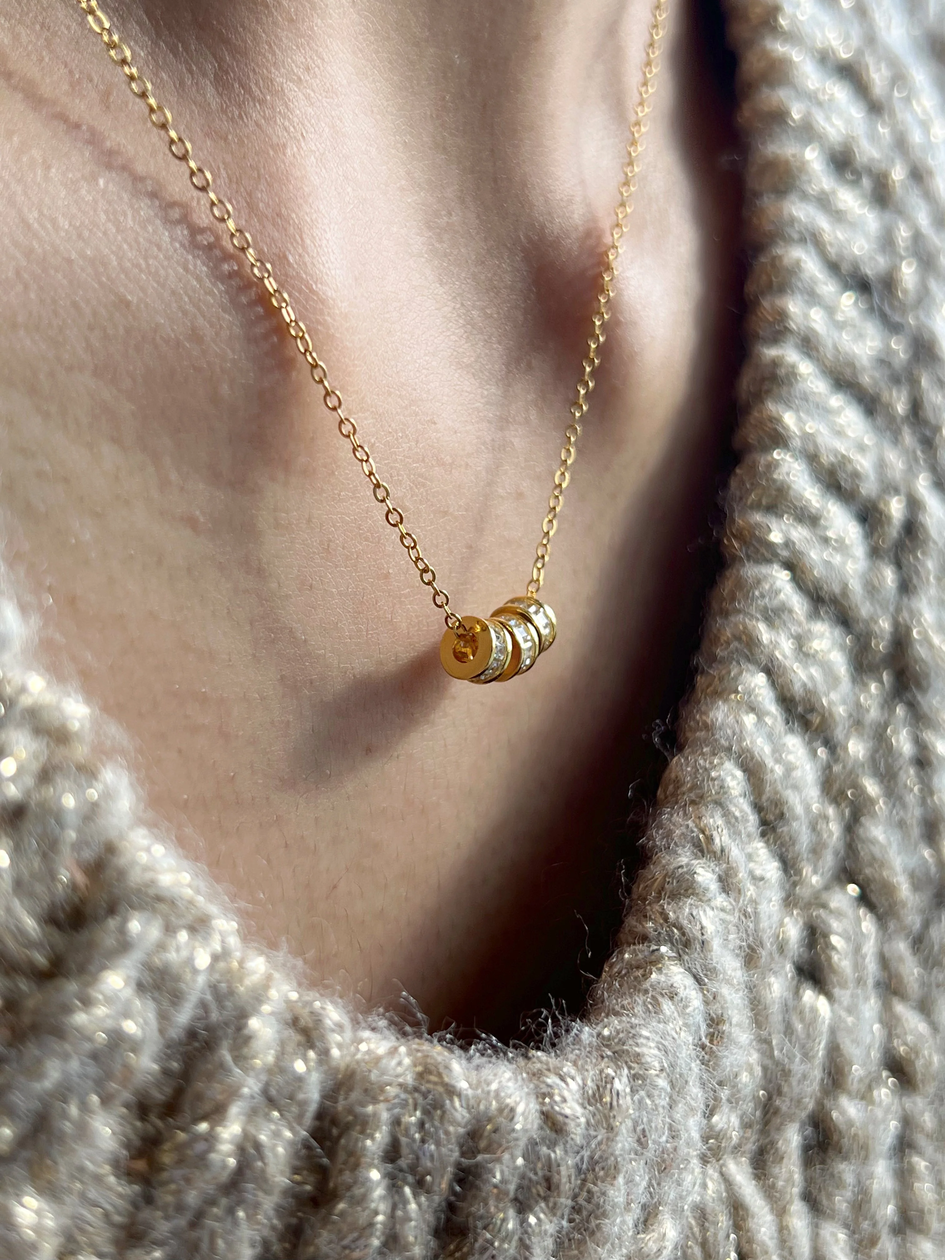 Diamond Trio necklace - Image 3